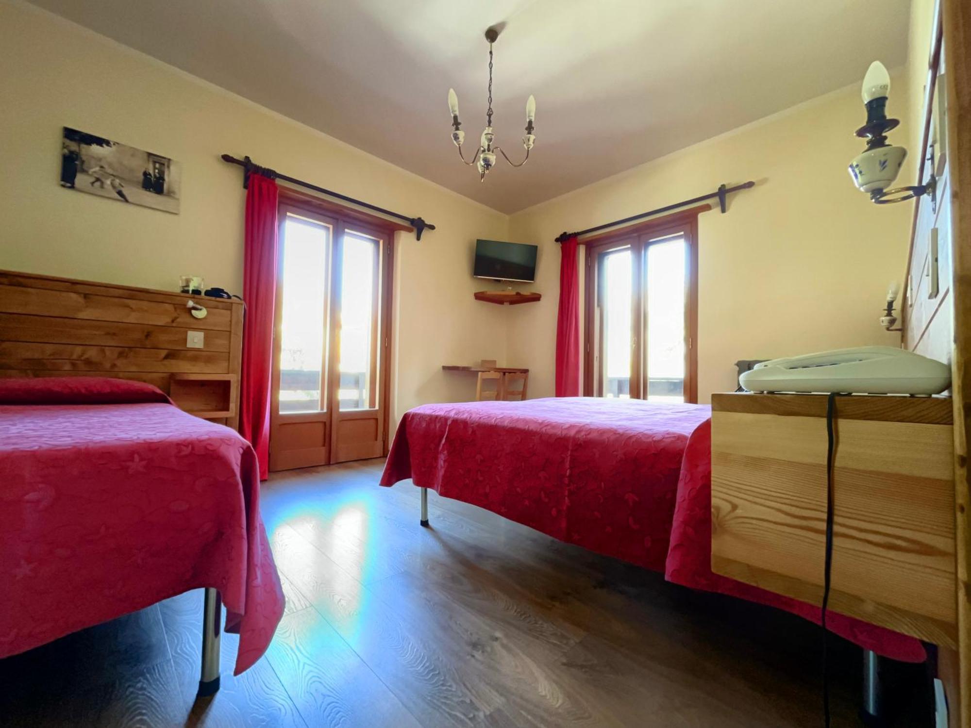 Hotel Garni Mille Pini Scanno Exterior foto